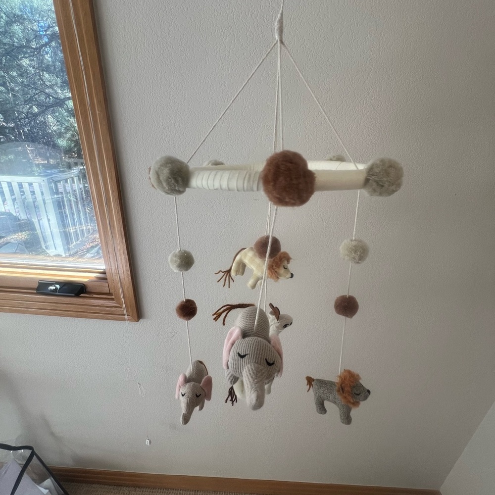 Animal Baby Mobile with Plush Toys
